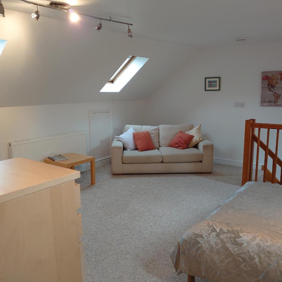 Annexe In Cherhill, Opposite Cherhill White Horse Екстериор снимка